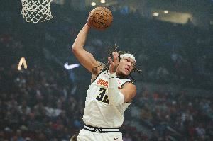 场均20.3分!今天掘金战鹈鹕 阿隆·戈登因伤病管理降为出战成疑